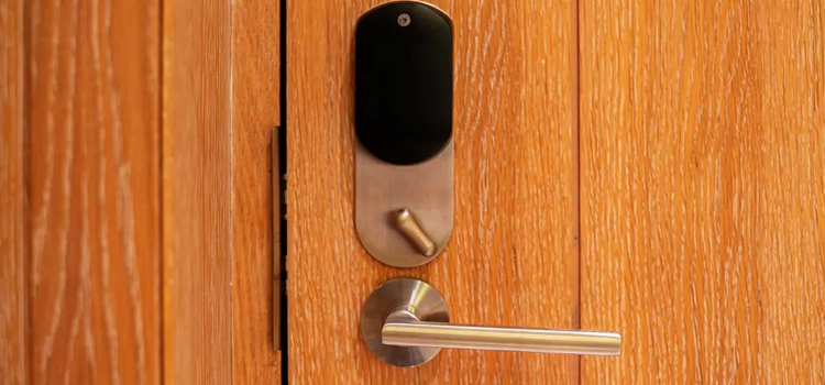 Automatic Locking Door Knob Scotts Valley